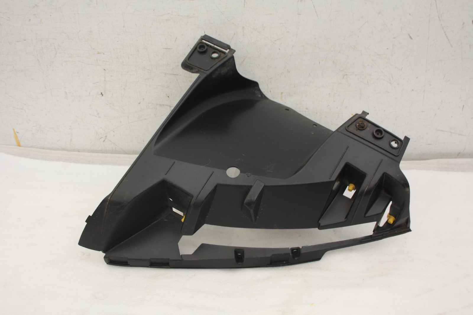 Jaguar F Pace R Sport Front Bumper Right Bracket 2016 ON HK8M-15T222-A Genuine