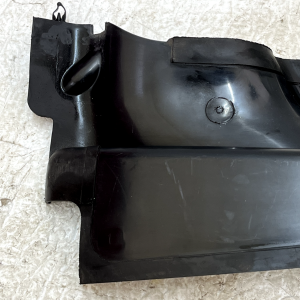 Jaguar F-Pace X761 Right Radiator Air Guide Duct 2016 ON HK83-8310-AA Genuine - Image 3
