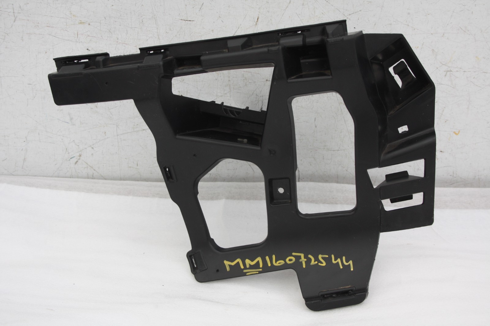 Jaguar I Pace Front Bumper Right Bracket 2018 ON J9D3-17C862-A Genuine