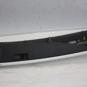 Jeep Grand Cherokee Trunk License Plate Light Bar 1WD55TRMAD Genuine - Image 8