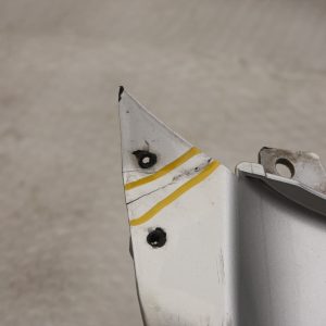 Kia Carens Front Bumper Lower Section 2017 TO 2019 86565-A4800 Genuine *DAMAGED* - Image 9