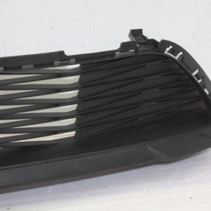 Kia Ceed Front Bumper Lower Grille 2022 ON 86560-J7DB0 Genuine *DAMAGED* - Image 3