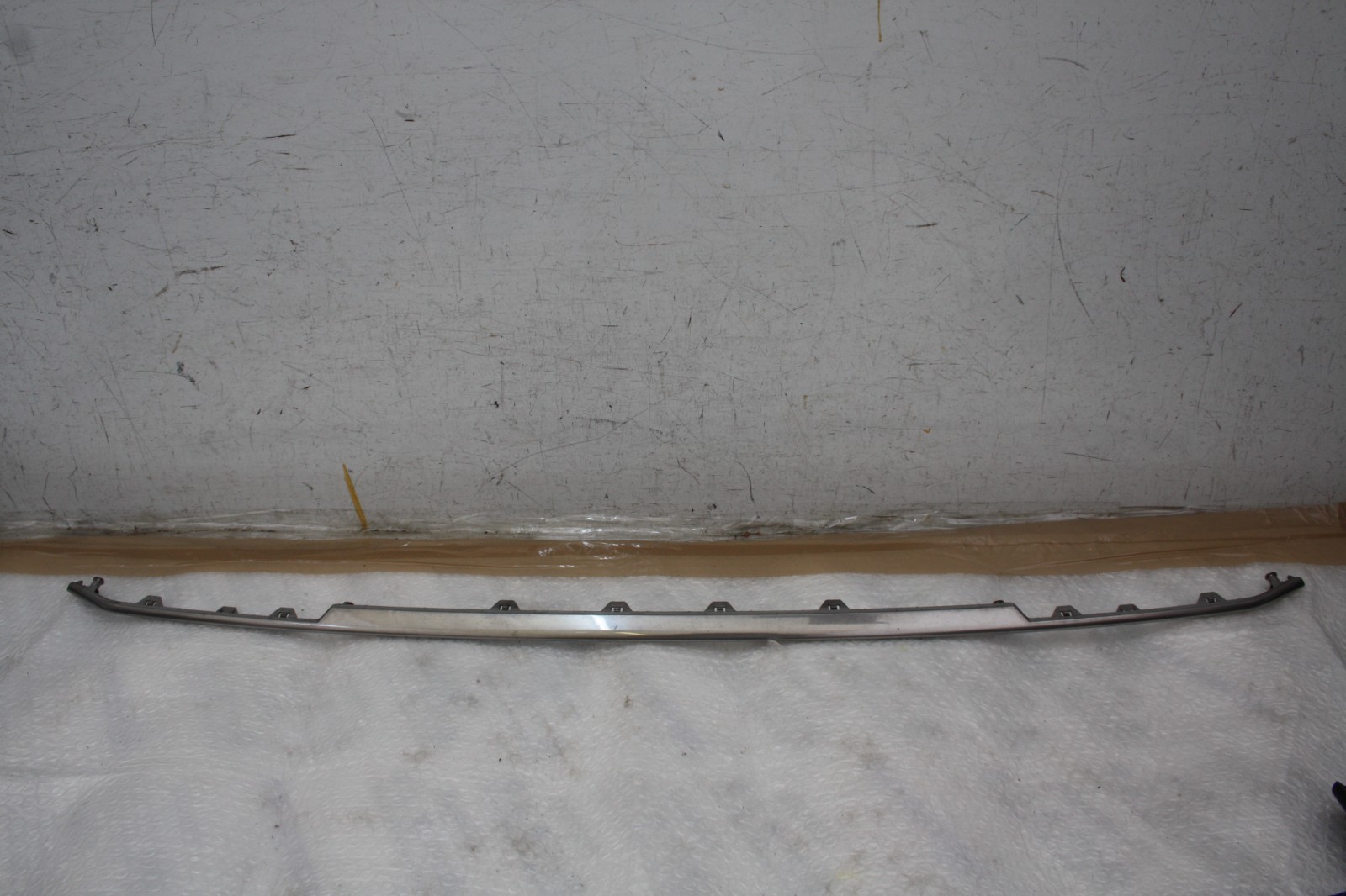 Kia EV6 Front Bumper Lower Chrome 2022 TO 2024 865A3-CV010 Genuine