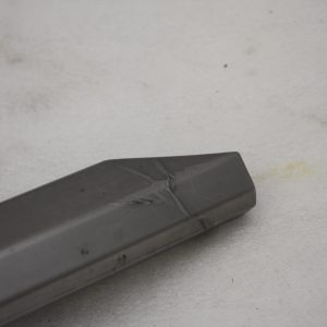 Kia Niro Front Bumper Right Chrome 86596-AO010 Genuine *DAMAGED* - Image 9