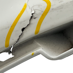 Kia Picanto Front Bumper 2011 TO 2015 86511-1Y000 Genuine *DAMAGED* - Image 9