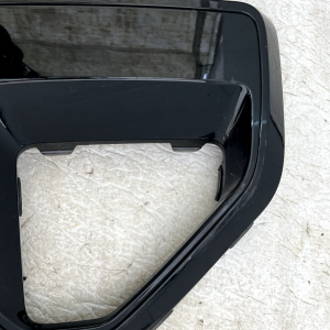 Kia Sportage Front Bumper Left Fog Light Trim Cover 2025 ON 86593-R2700 Genuine - Image 4