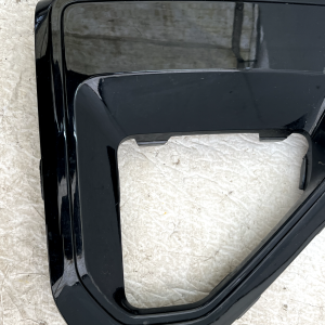 Kia Sportage Front Bumper Left Fog Light Trim Cover 2025 ON 86593-R2700 Genuine - Image 5