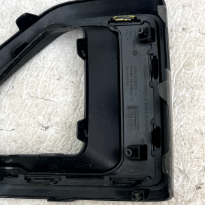 Kia Sportage Front Bumper Left Fog Light Trim Cover 2025 ON 86593-R2700 Genuine - Image 7