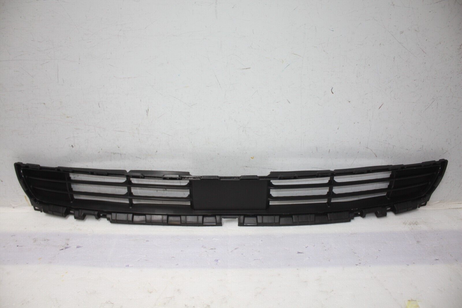 Kia Sportage Front Bumper Lower Grill 2018 TO 2022 86569-F1510 Genuine