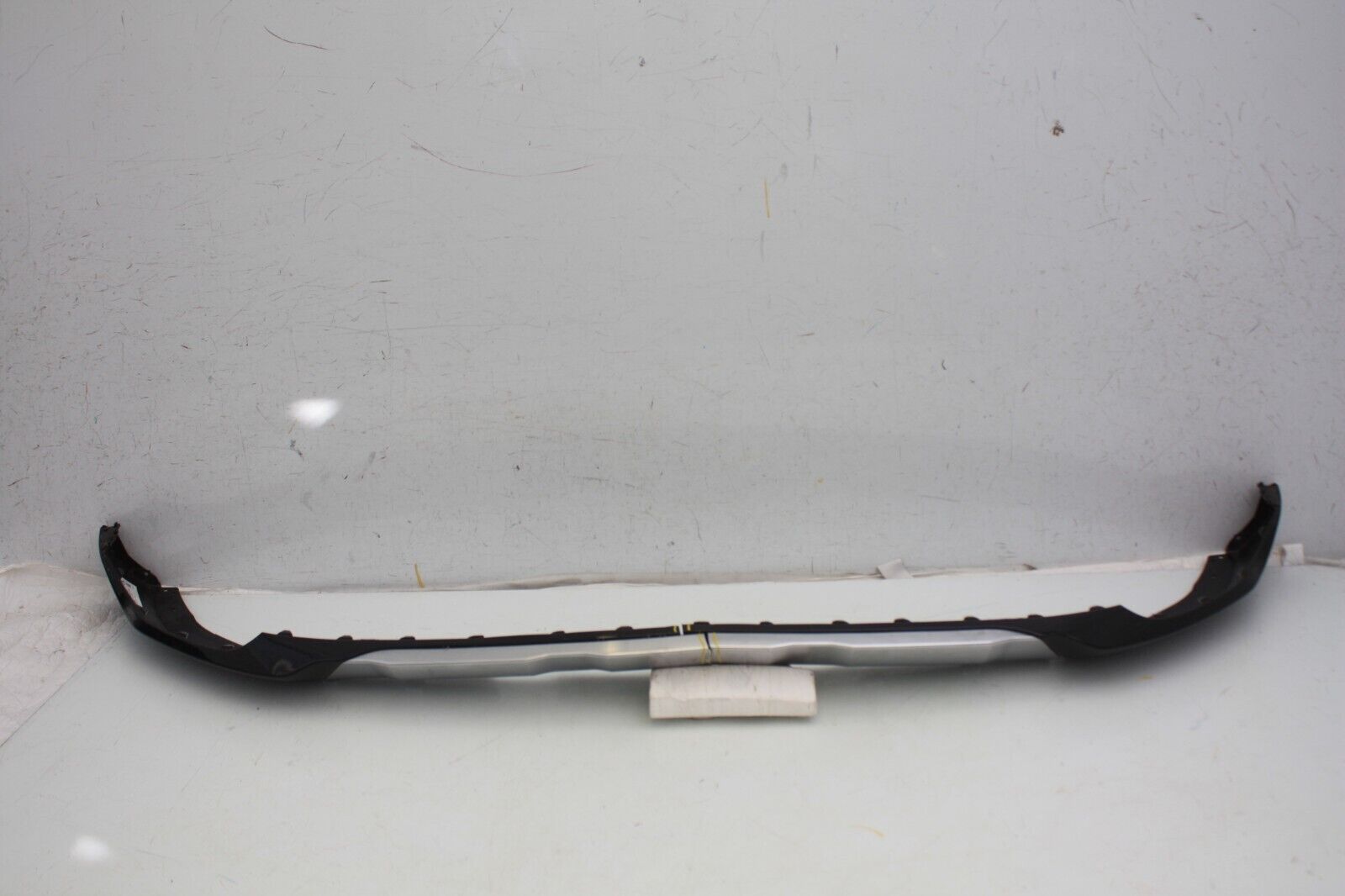 Kia Sportage Front Bumper Lower Section 2022 ON 86512-R2CA0 Genuine *DAMAGED*