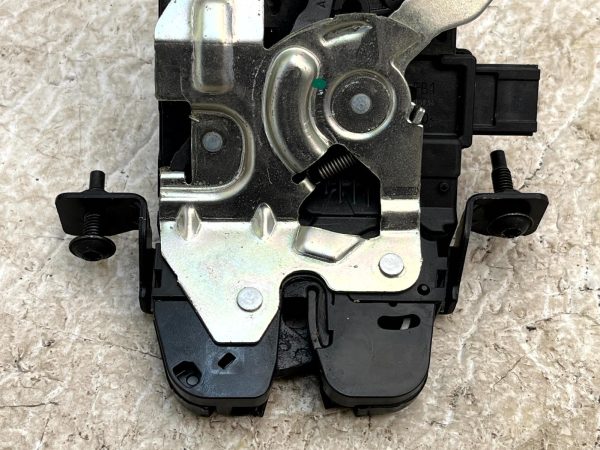 LR Discovery 5 L462 Rear Tailgate Lock Latch 2017 ON CPLA 442A66 AF Genuine 178560614256 4