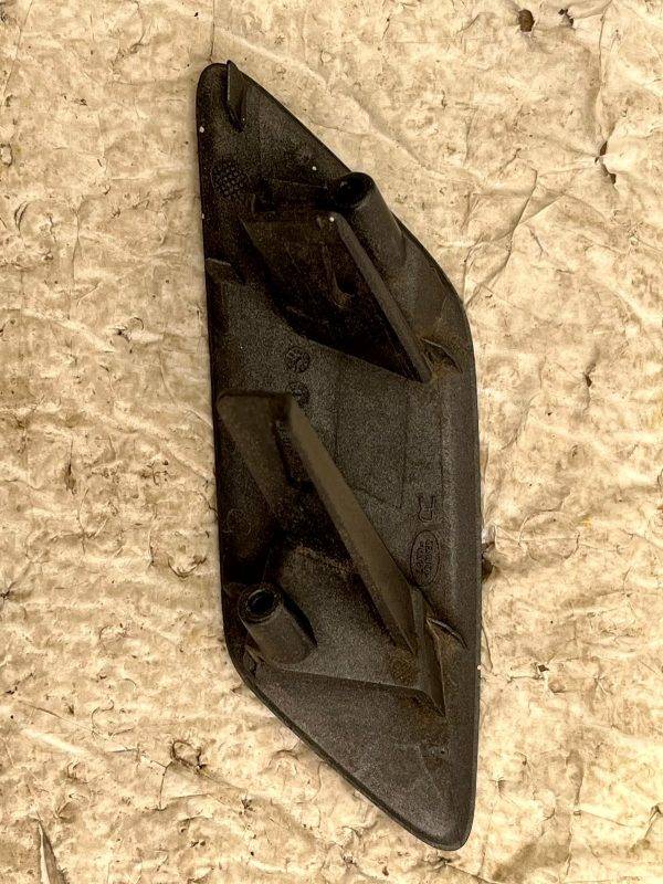 LR Discovery L462 Right Headlight Washer Nozzle Cap Cover 17 ON HY32 13L018 AAW 178507815556 4
