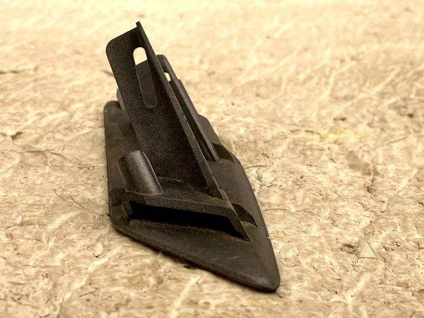 LR Discovery L462 Right Headlight Washer Nozzle Cap Cover 17 ON HY32 13L018 AAW 178507815556 8