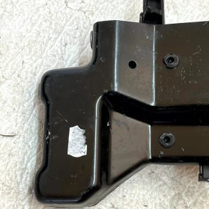 LR Discovery Sport L550 Front Left Headlight Bracket 2019 ON LK7271561A Genuine - Image 3