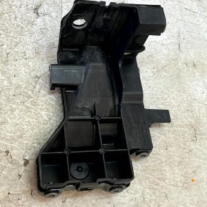 LR Discovery Sport L550 Front Left Headlight Bracket 2019 ON LK7271561A Genuine - Image 8