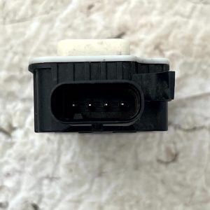 LR Range Rover Evoque L551 Shutter Grille Actuator Motor 5877R1007A Genuine - Image 6