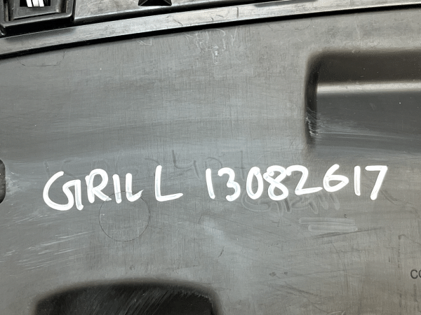 LR Range Rover Sport L461 Front Bumper Upper Grille 2022 ON N9X2 8200 A Genuine 178516121446 14