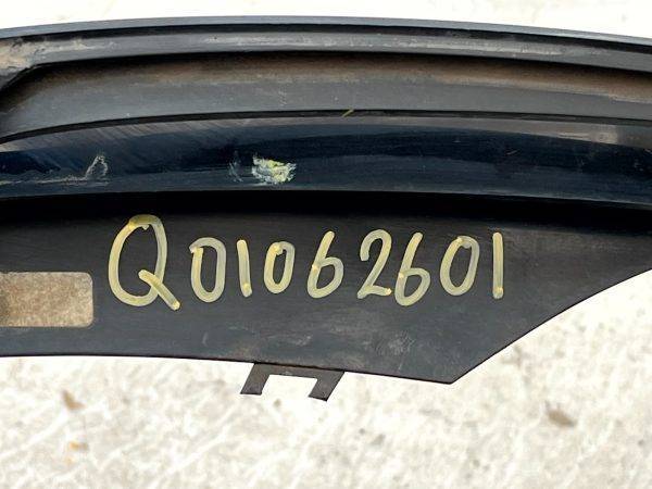 LR Range Rover Velar L560 Front Bumper Left Fog Lamp Cover 17 23 J8A2 17D750 EB 178316112616 11