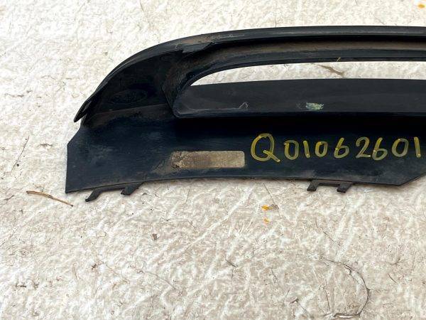 LR Range Rover Velar L560 Front Bumper Left Fog Lamp Cover 17 23 J8A2 17D750 EB 178316112616 7