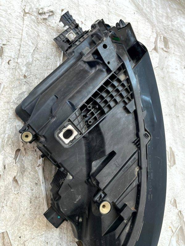 LR Range Rover Vogue L460 Right LED Headlight 2022 ON M8E2 13W029 DM Genuine 178499093116 18