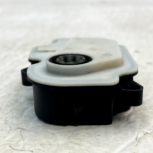 Land Rover Defender Active Air Flap Actuator Motor 2020 ON 112902701 Genuine - Image 6