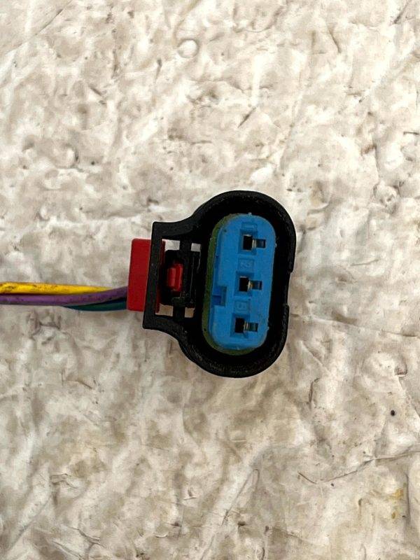 Land Rover Defender Discovery Parking Sensor Plug Connector 322363435 Genuine 6 Land Rover Defender Discovery Parking Sensor Plug Connector 322363435 Genuine 178450029386 7