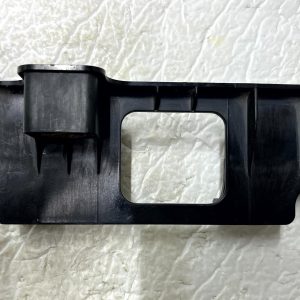 Land Rover Defender Front Left Air Duct Deflector Mount LPLA-9Y475-AD Genuine - Image 3