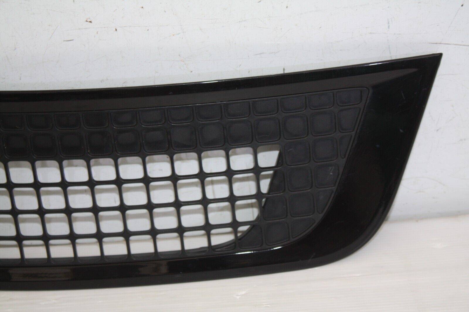 Land-Rover-Defender-L663-Front-Left-Wing-Air-Vent-Grill-2020-On-N8B2-280B11-BA-176059147996-2