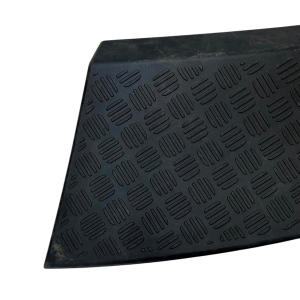 Land Rover Defender L663 Front Right Wheel Arch Trim 20 ON L8BM16F064CA Genuine - Image 3