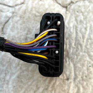 Land Rover Defender Rear Wiring Loom Harness Plug Connector 33482-2101 Genuine - Image 6