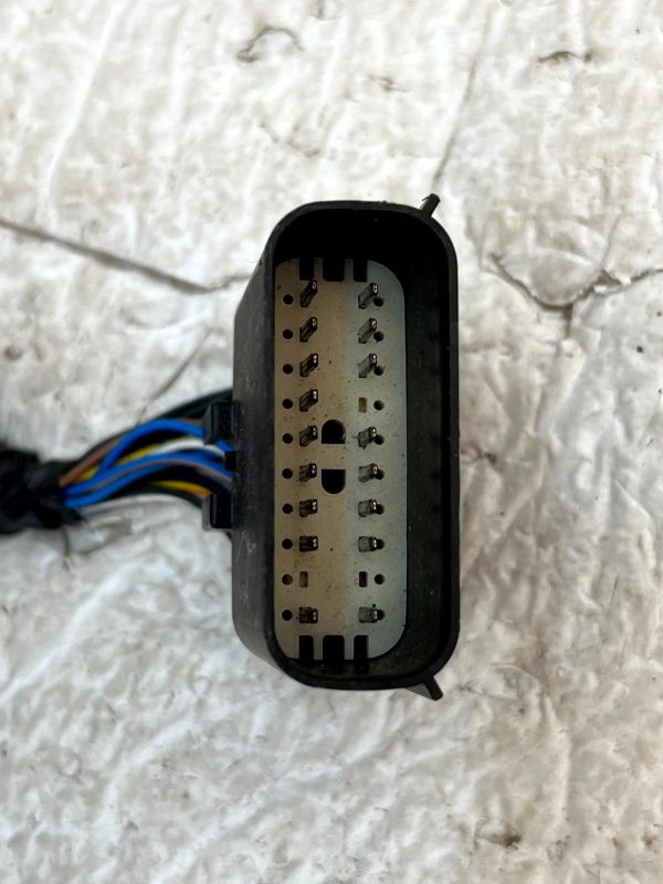 Land Rover Defender Rear Wiring Loom Harness Plug Connector 33482 2101 Genuine 178445161956 7