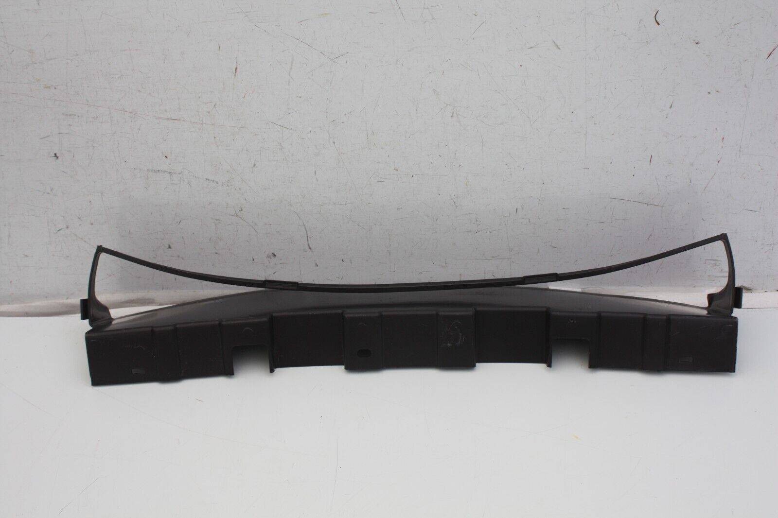 Land Rover Discovery Front Air Duct Deflector HY32 8327 A Genuine 176602197286