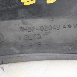 Land Rover Discovery Front Left Wheel Arch 2009 TO 2017 H22-02049-A *DAMAGED* - Image 13
