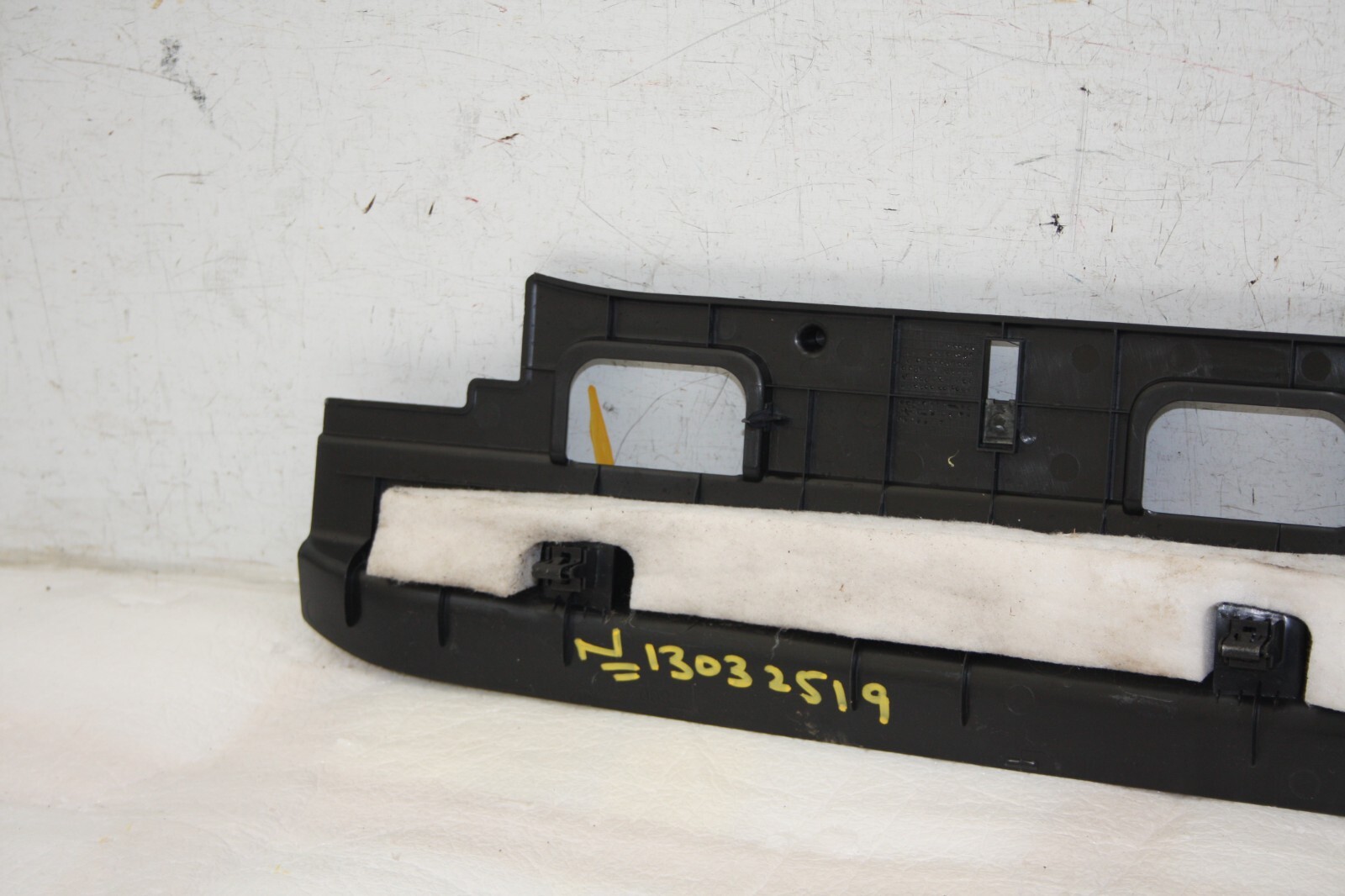 Land Rover Discovery L462 Rear Trunk Boot Cover Trim 2017 ON HY32 ...