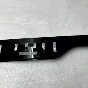Land Rover Discovery Rear Bumper Number Plate Holder 17 ON MY42-13418-D Genuine - Image 8