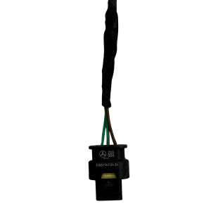 Mercedes A B C E CLA GLA PDC Parking Sensor Plug Connector A0225452426 Genuine - Image 1