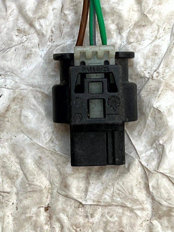 Mercedes A B C E CLA GLA PDC Parking Sensor Plug Connector A0225452426 Genuine 178436188586 4