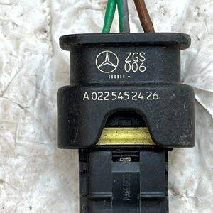 Mercedes A B C E CLA GLA PDC Parking Sensor Plug Connector A0225452426 Genuine - Image 8