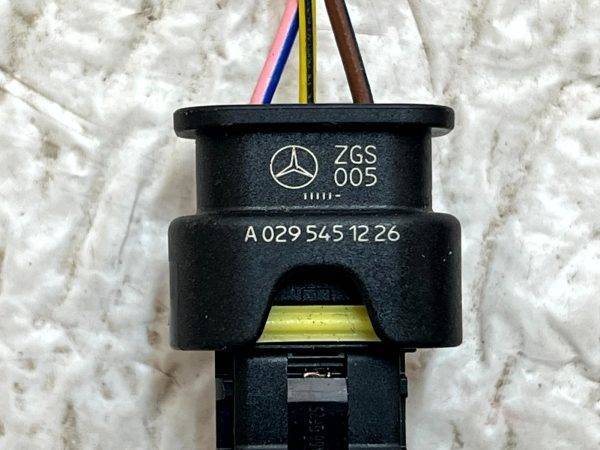 Mercedes A Class W177 PDC Parking Sensor Loom Plug Connector A0295451226 Genuine 7 Mercedes A Class W177 PDC Parking Sensor Loom Plug Connector A0295451226 Genuine 178498833676 8