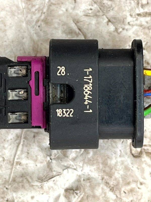Mercedes Audi VW Parking Sensor Loom Plug Connector 1 1718644 1 Genuine 178507815626 8
