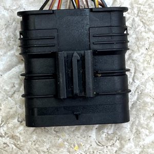 Mercedes C Class W204 PDC Parking Sensor Loom Plug Connector A0001534524 Genuine - Image 5