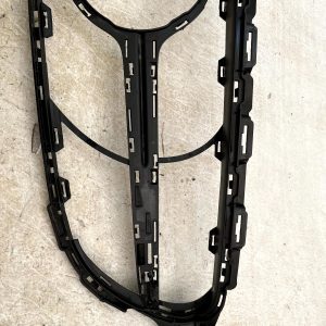 Mercedes C Class W205 AMG Front Bumper Radiator Grille 14-18 A2058881260 Genuine - Image 5