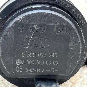 Mercedes C-Class W205 Auxiliary Coolant Water Pump A0005000900 Genuine - Image 12