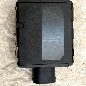 Mercedes C Class W205 Distronic Radar Sensor A0009053111 Genuine - Image 3