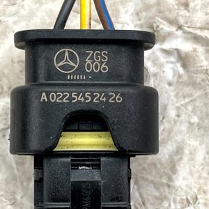 Mercedes C-Class W205 PDC Parking Sensor Loom Plug Connector A0225452426 Genuine - Image 9