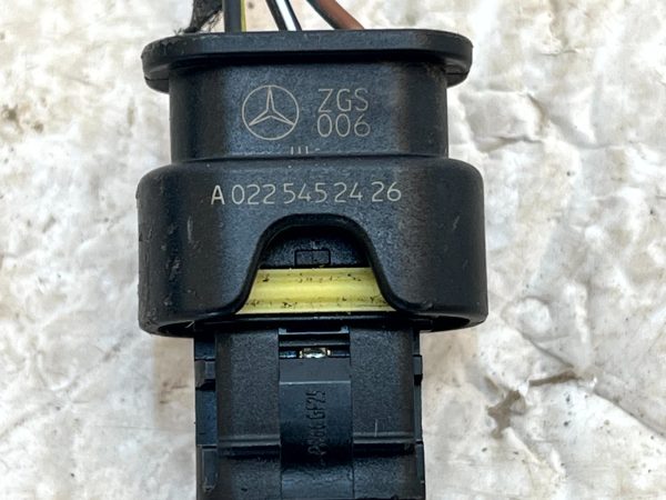 Mercedes C Class W205 PDC Parking Sensor Loom Plug Connector A0225452426 Genuine 178322102246 8