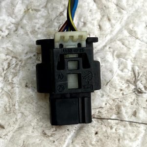 Mercedes C Class W205 PDC Sensor Wiring Loom Plug Connector A0225452426 Genuine - Image 5