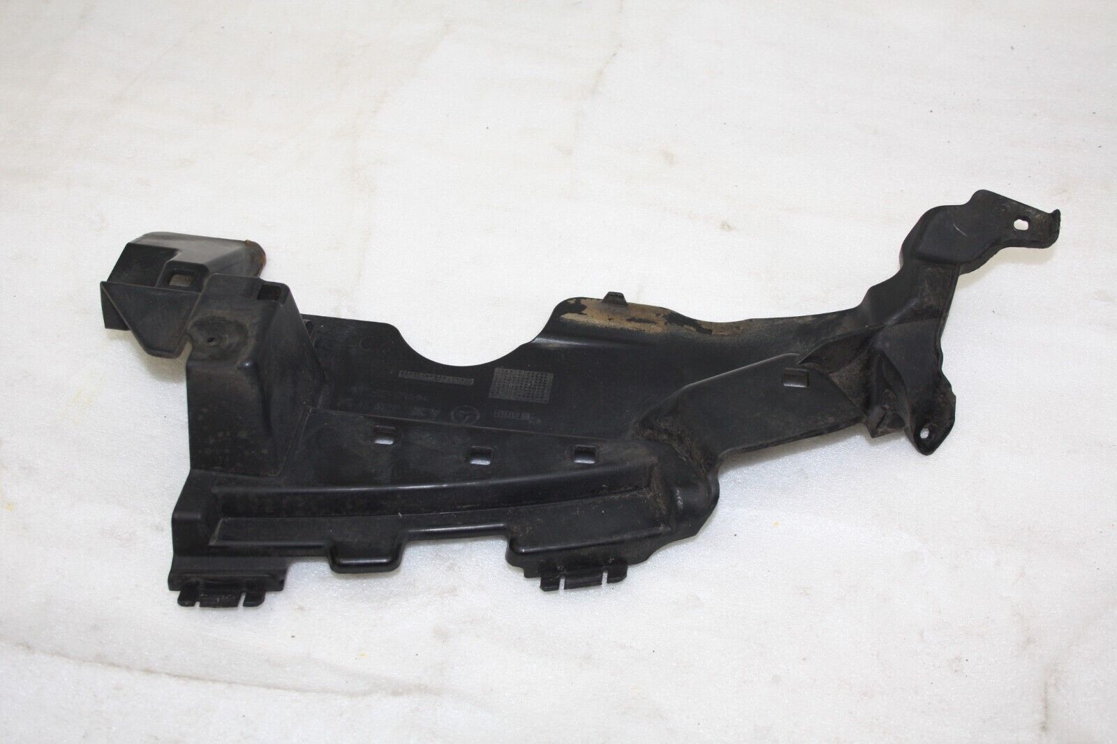 Mercedes C Class W205 Rear Bumper Left Bracket A2058851124 Genuine