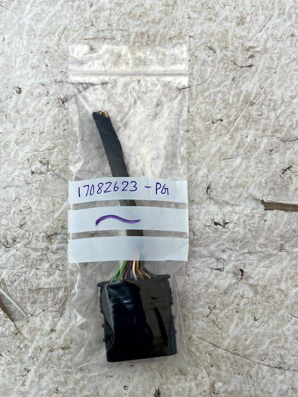 Mercedes C E Class W205 W213 Parking Sensor Plug Connector A0001534524 Genuine 8 Mercedes C E Class W205 W213 Parking Sensor Plug Connector A0001534524 Genuine 178527723806 9