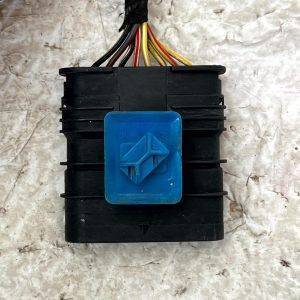 Mercedes C E Class W205 W213 Parking Sensor Plug Connector A0001534524 Genuine 12 Mercedes C E Class W205 W213 Parking Sensor Plug Connector A0001534524 Genuine - Image 4